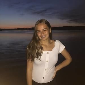 Meet your Posher, Mélina